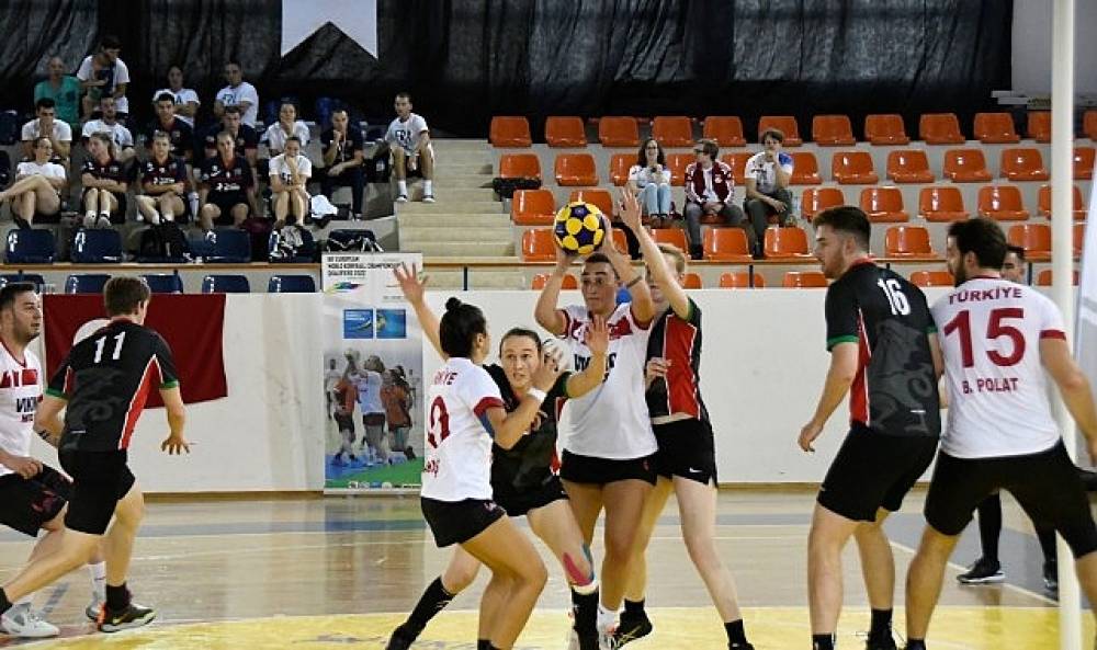 Kemer'de korfbol heyecanı