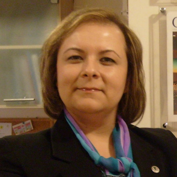 Özlem Çelik